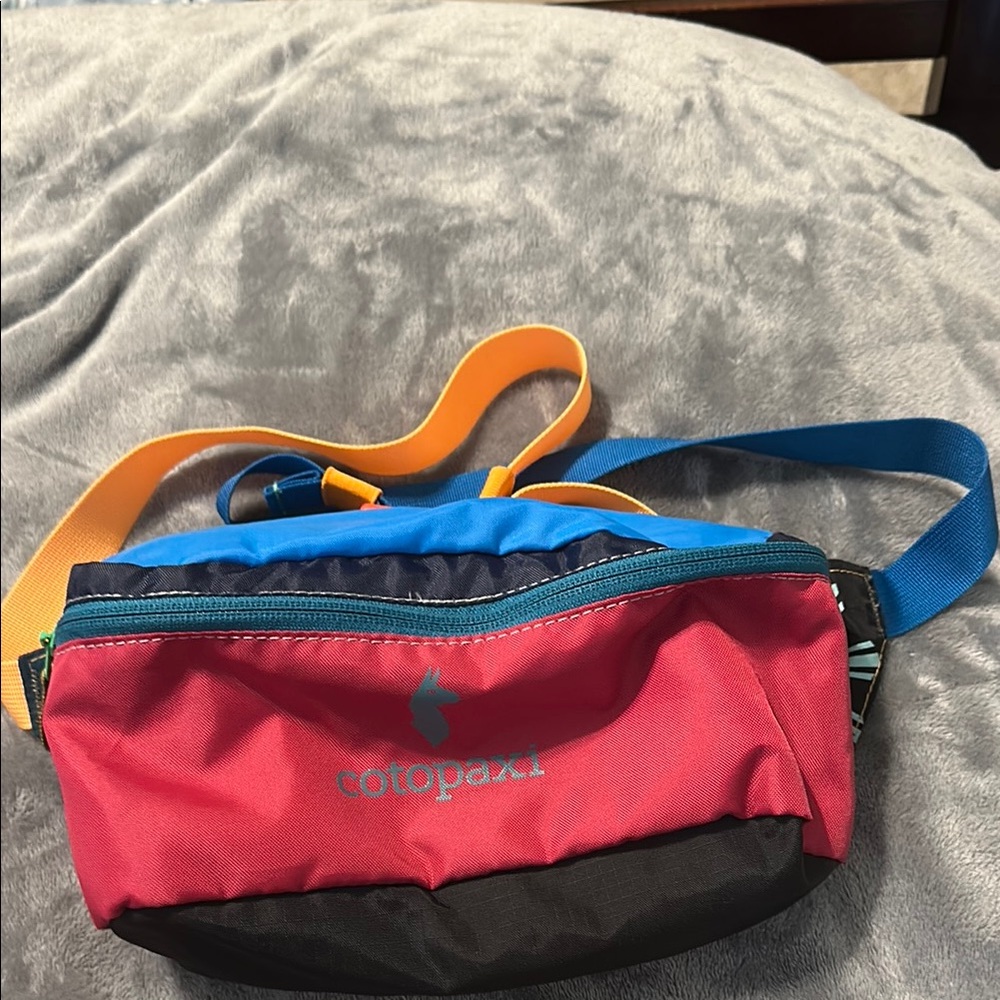 Cotopaxi Colorful Waist Pack with Pink and Blue. Never been used!